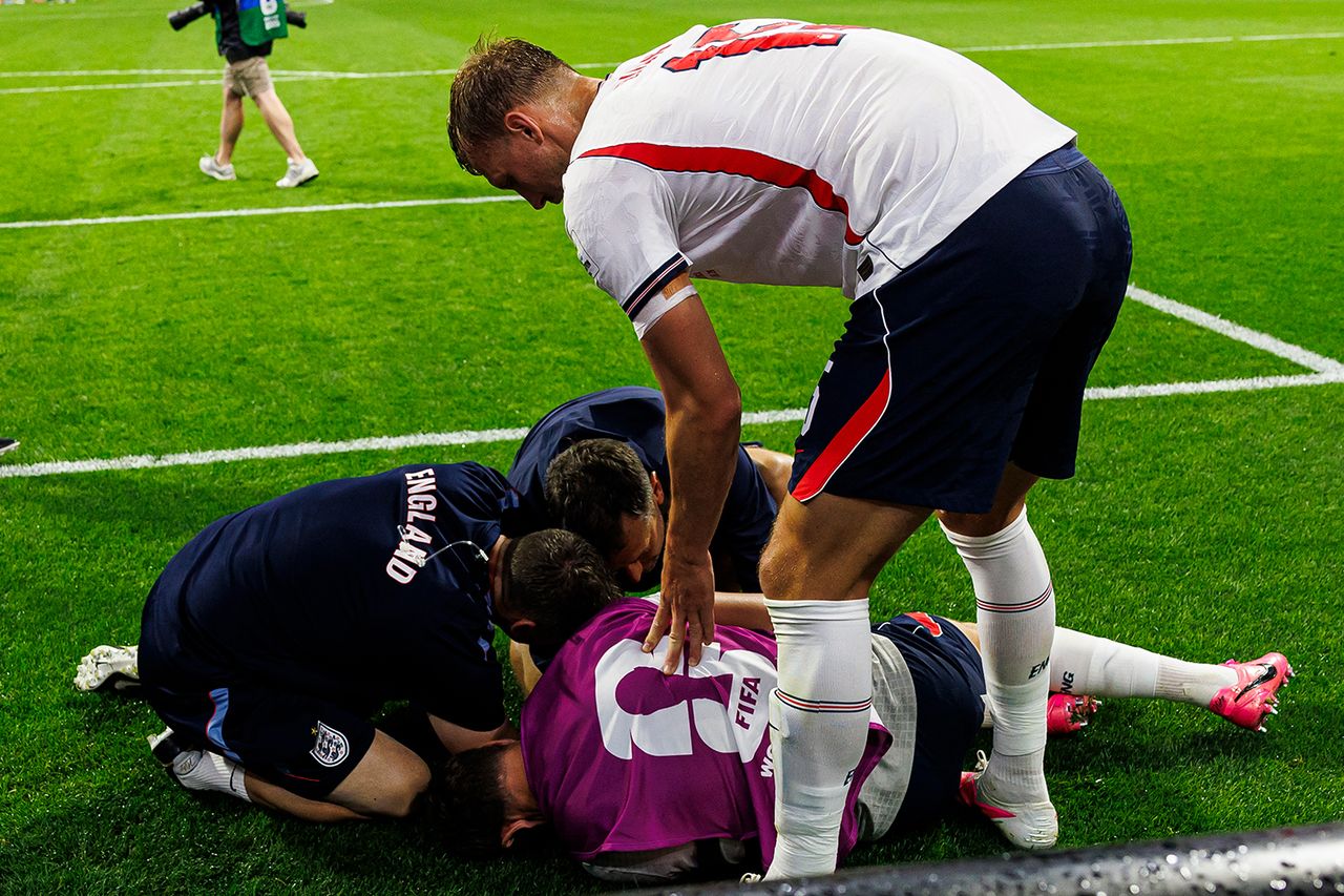 Jordan Henderson after sustaining an injury at the Azteca Stadium on July 4, 2026Credit: Marti­n Fonseca/Eurasia Sport Images/Getty
