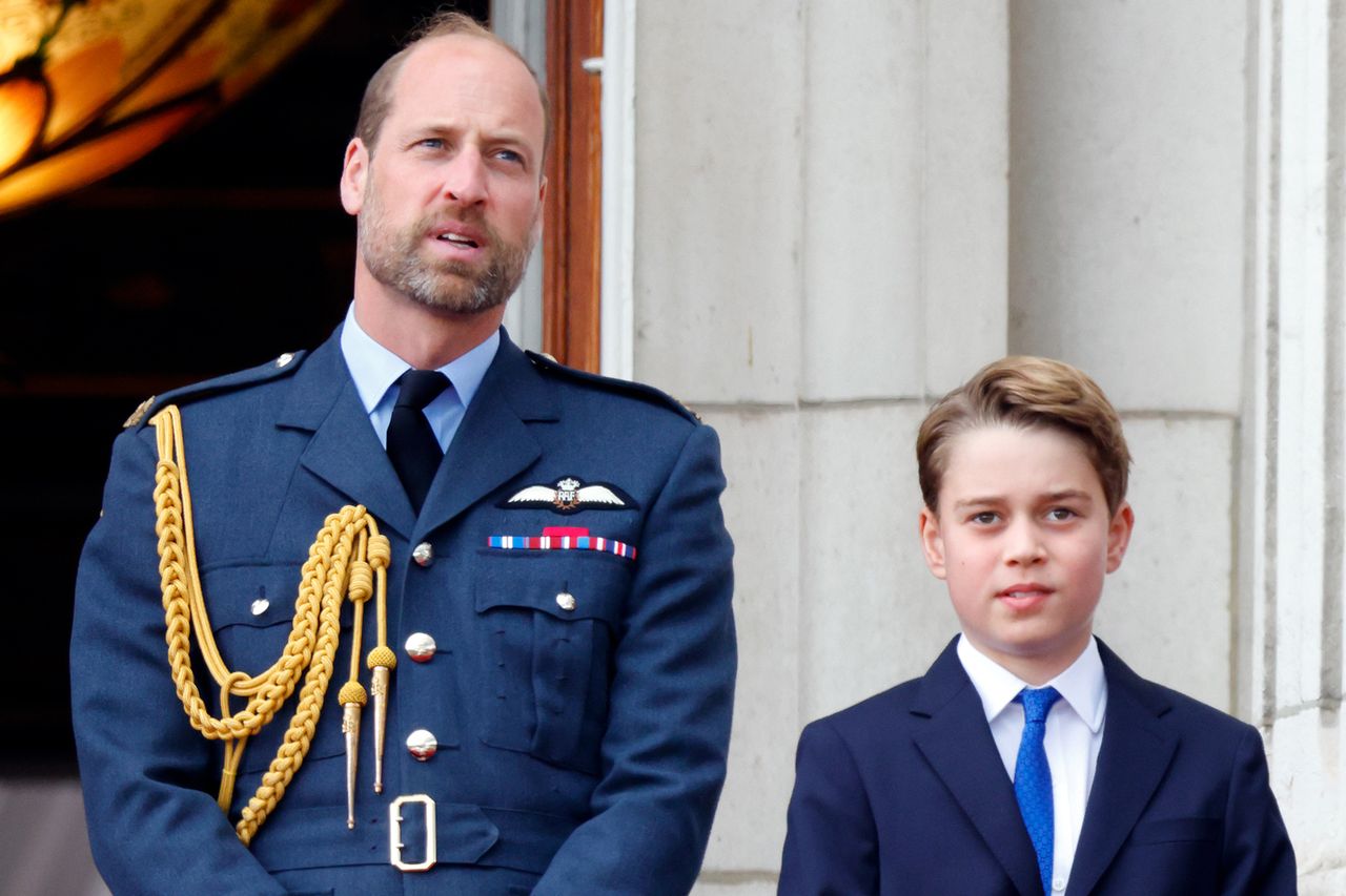 Prince William, Prince of Wales and Prince George of Wales watch a flypast from the balcony of Buckingham Palace Prince William and Prince George at VE Day on May 5, 2025Credit: Max Mumby/Indigo/Getty