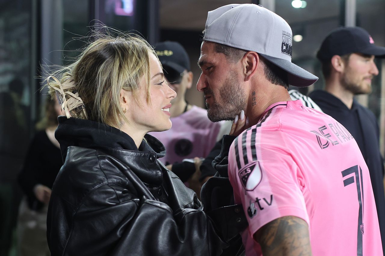 Rodrigo de Paul and Tini Stoessel at the Audi 2025 MLS Cup eastern conference on Nov. 29, 2025 in Fort Lauderdale, Fla.Credit: Leonardo Fernandez/Getty