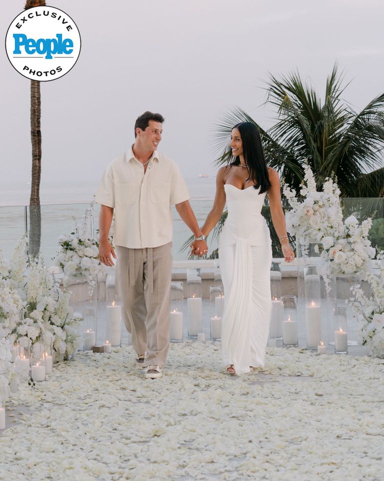 New England Patriots Quarterback Tommy DeVito Is Engaged Michayla Anja: Inside the Romantic Oceanfront Proposal New England Patriots quarterback Tommy DeVito is engaged to Michayla Anja.Credit: Tommyphotos courtesy of Tommy Devito