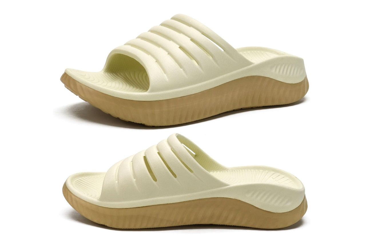 KuaiLu Recovery Sandals Credit: Amazon