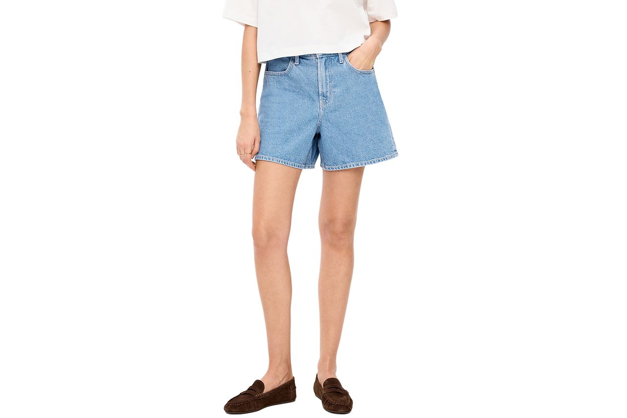 High-Waisted Wow Baggy Jean Shorts Credit: Old Navy