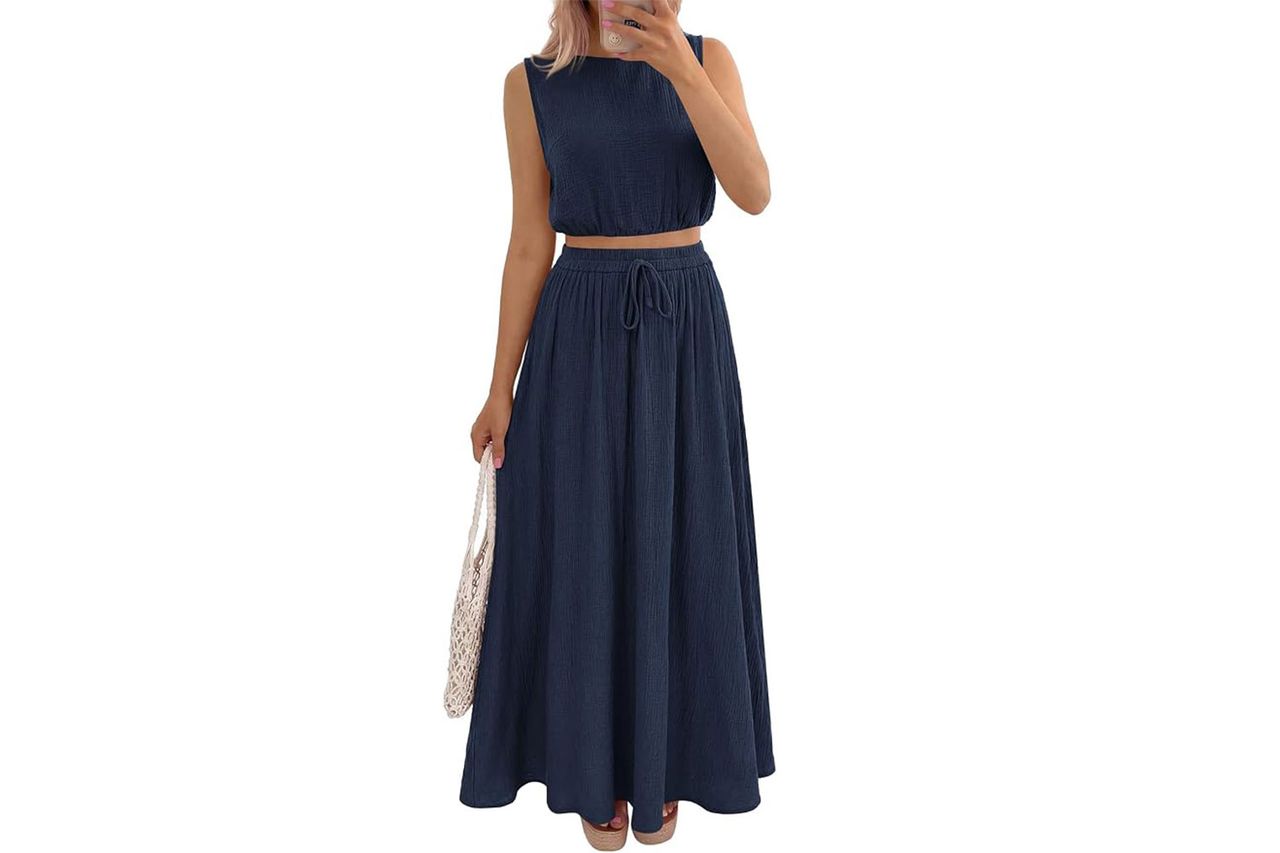 PRETTYGARDEN 2 Piece Sets for Women Summer Outfits 2026 Fashion Cotton Sleeveless Crop Top Long Maxi Skirt Set with Pockets Credit: Amazon