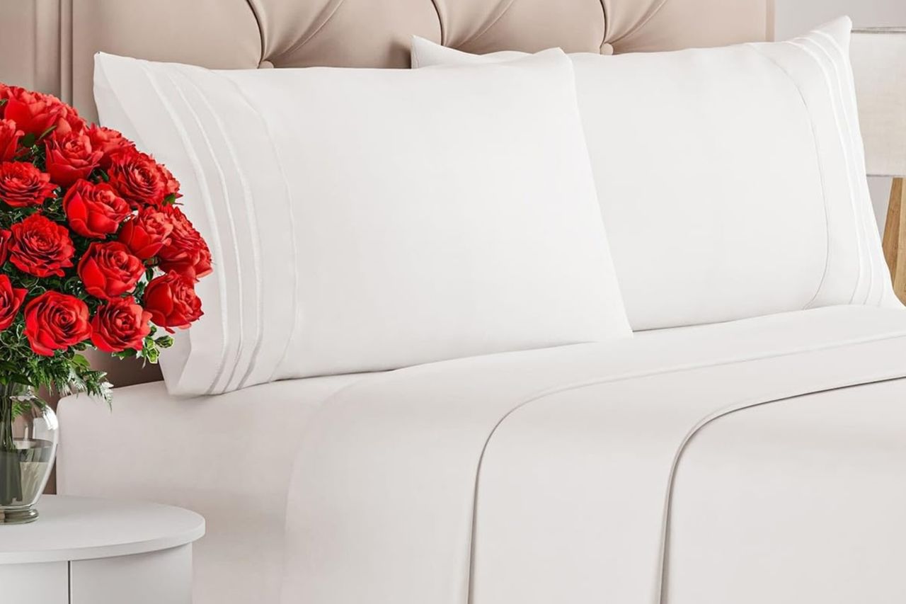 Queen Size 4 Piece Sheet Set Comfy Breathable Cooling Bed Sheets Set Credit: Amazon