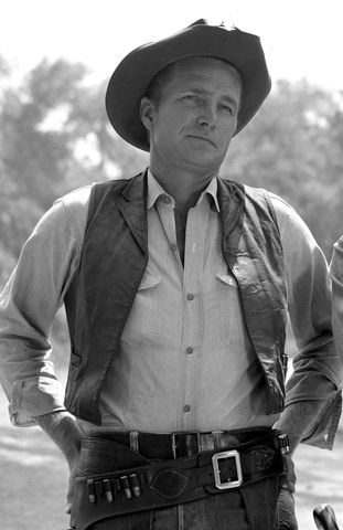 In character photographs of (from left) Eric Fleming as Gil Favor and Clint Eastwood as Rowdy Yates for the CBS Television western Rawhide. Image dated June 22, 1962. Hollywood, CA. Eric Fleming as Gil Favor.Credit: CBS via Getty