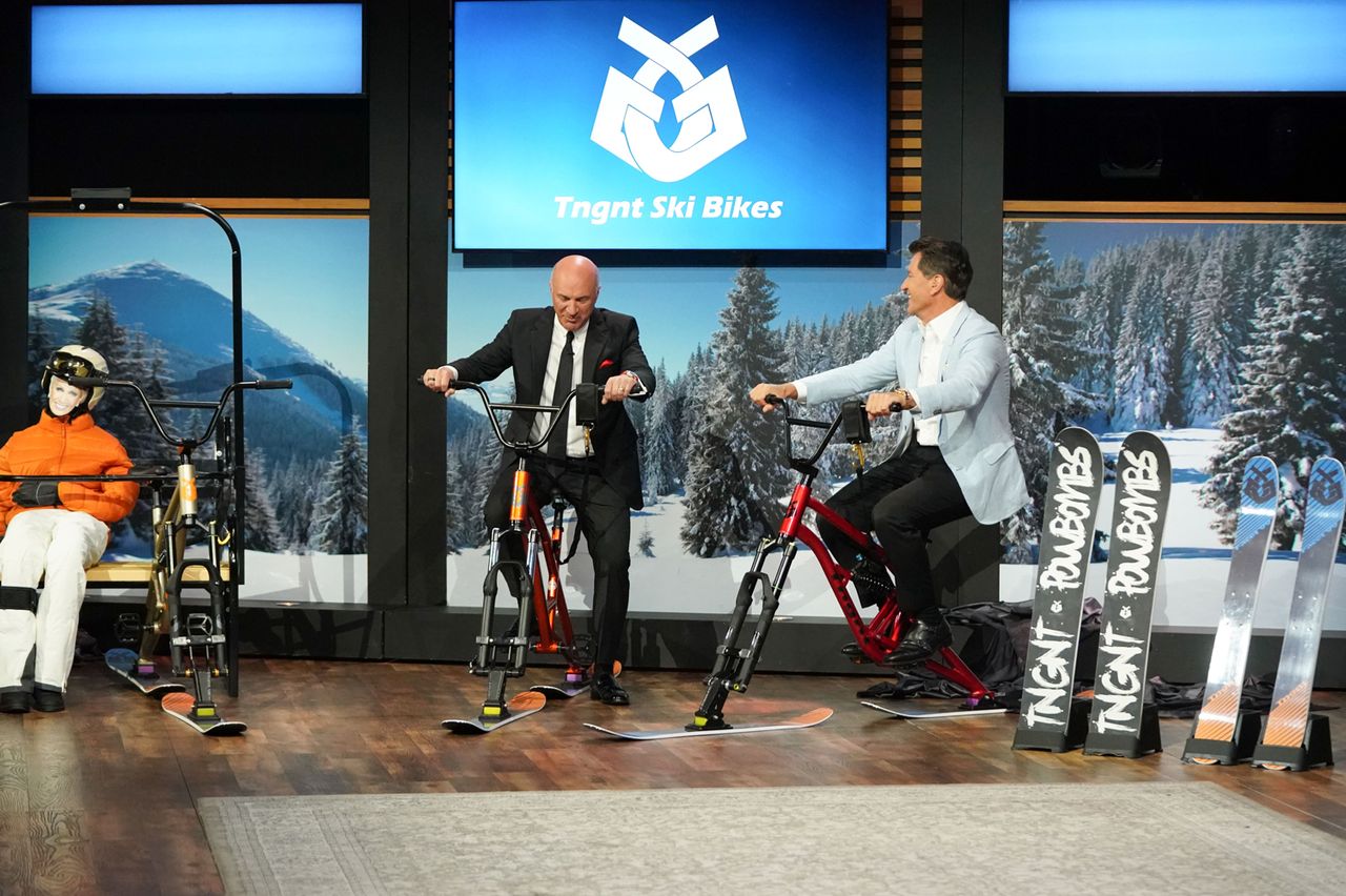 Kevin O’Leary and Robert Herjavec on ‘Shark Tank’Credit: Eric McCandless/ABC via Getty