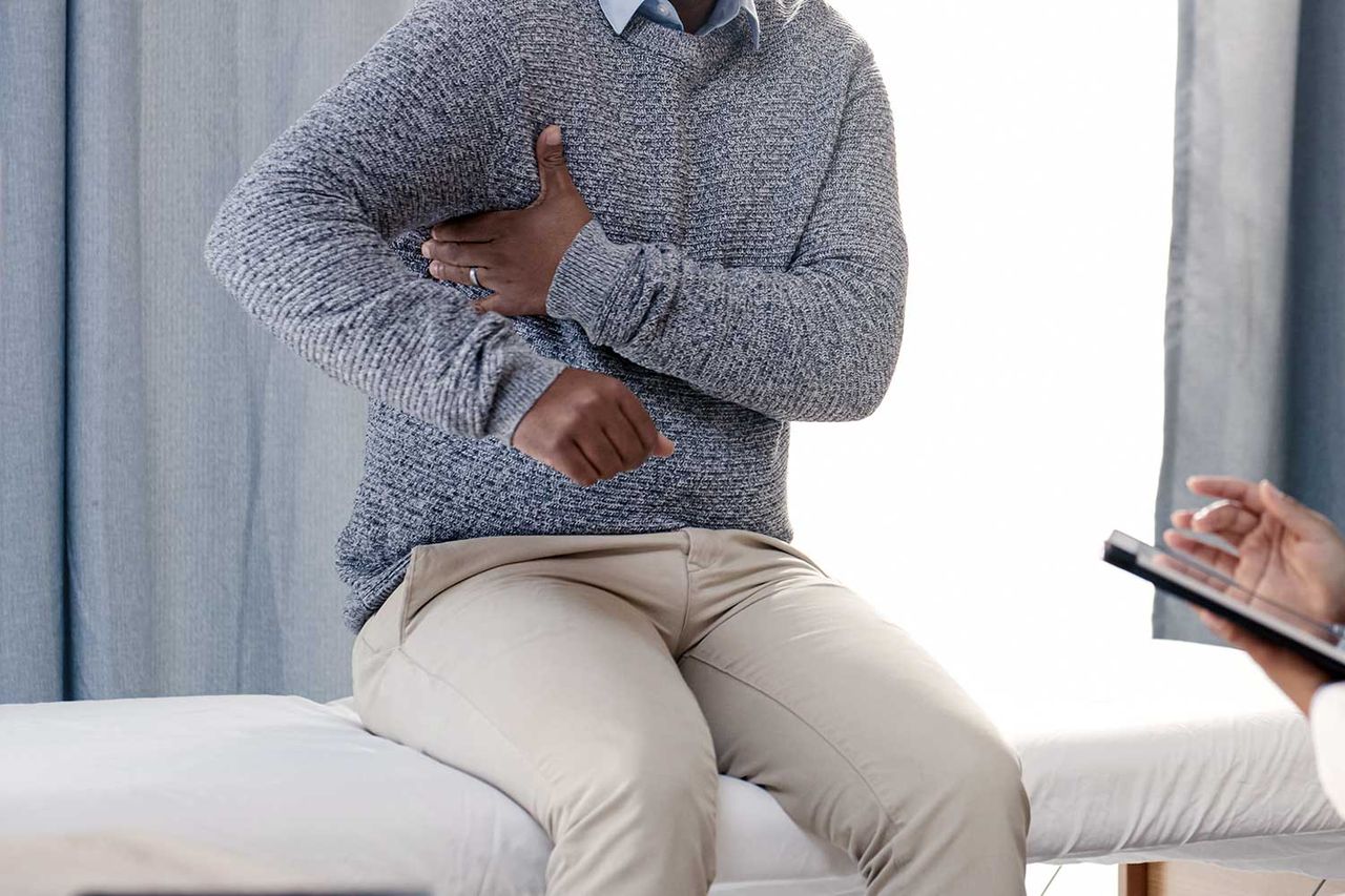 shoulder pain A man experiencing shoulder pain (stock image)Credit: Getty