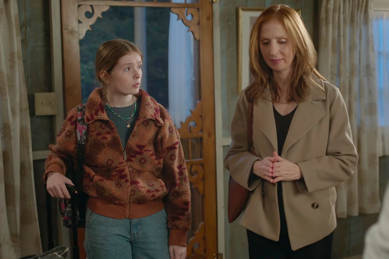 Sullivan's Crossing Season 4. Emerson MacNeil and Trina Corkum in 'Sullivan's Crossing'Credit: Netflix