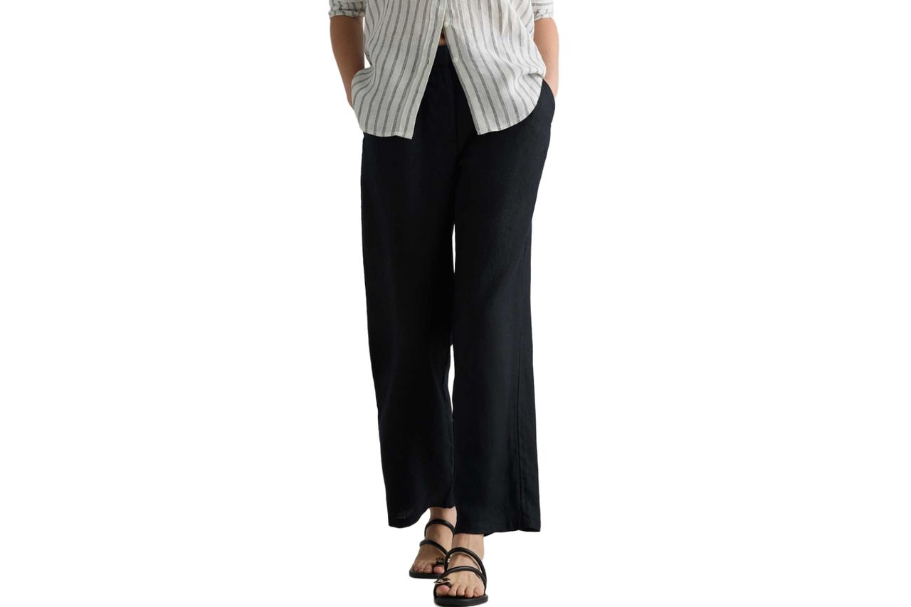 100% European Linen Pleated Trouser Credit: Quince
