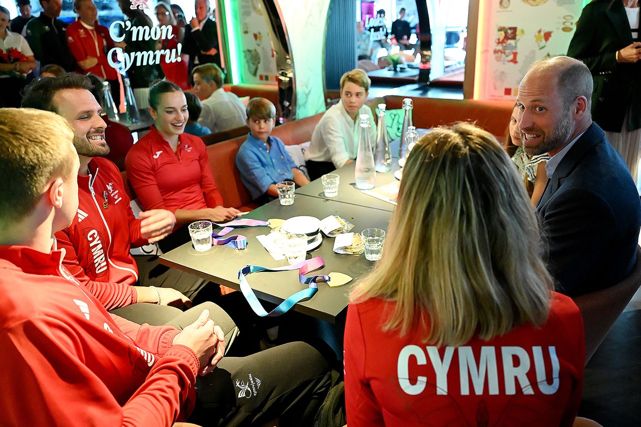 Prince Louis, Prince George, Princess Charlotte and Prince William meet with members of Team Wales at the 2026 Commonwealth Games in Glasgow, Scotland, on Aug. 1, 2026Credit: Euan Cherry/Getty