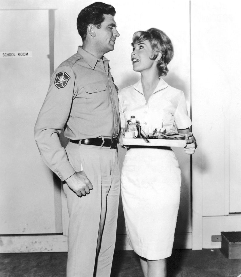 THE ANDY GRIFFITH SHOW, Andy Griffith, Barbara Eden, 'The Manicurist' Credit: Courtesy Everett Collection
