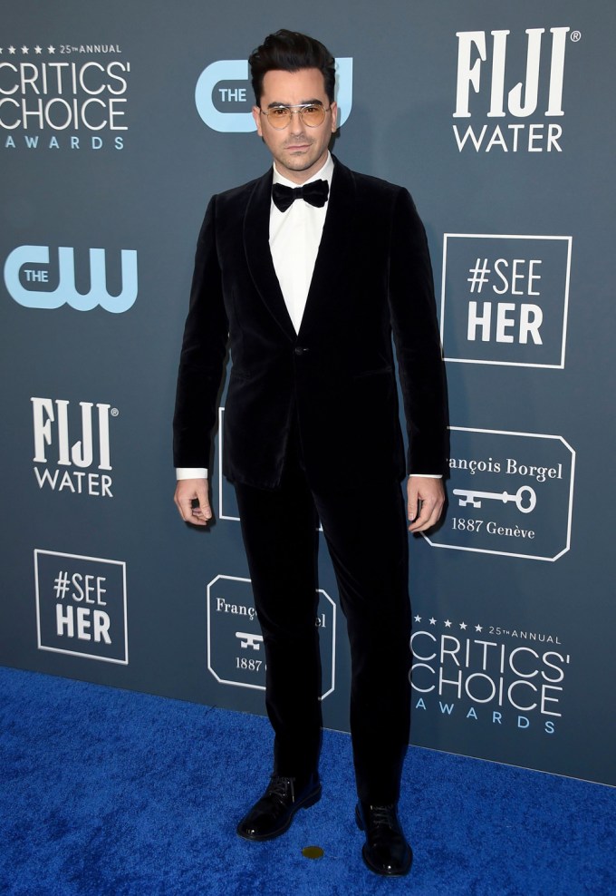 Dan Levy At The Critics’ Choice Awards