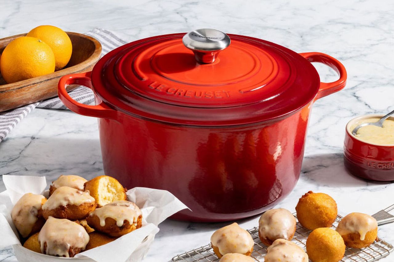 Le Creuset Signature Round Deep Oven Credit: Le Creuset