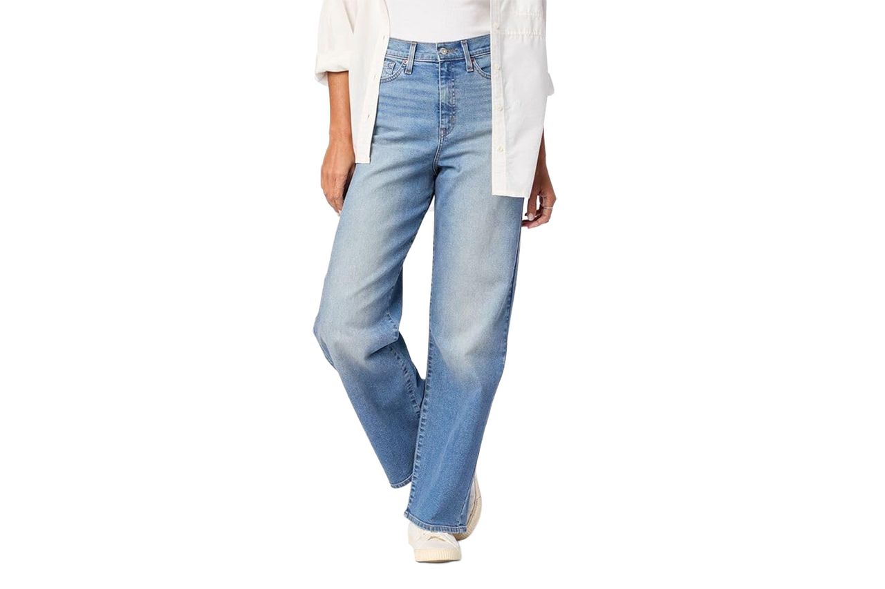 Amazon Levi Strauss Signature Gold Women's Heritage High-Rise Loose Straight Jean Pants Credit: Amazon