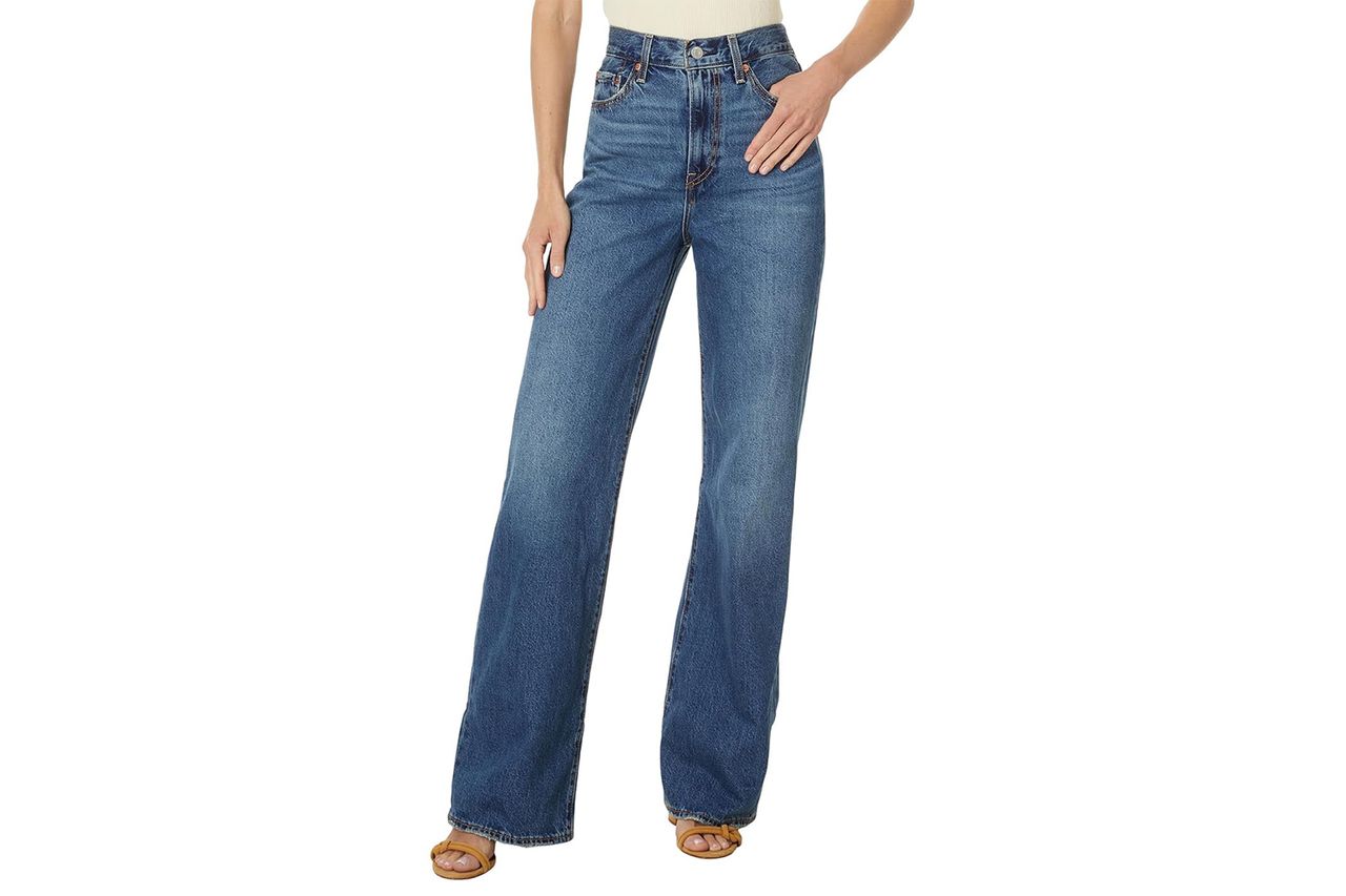 Levi's Women's Ribcage Wide Leg Jeans Credit: Amazon