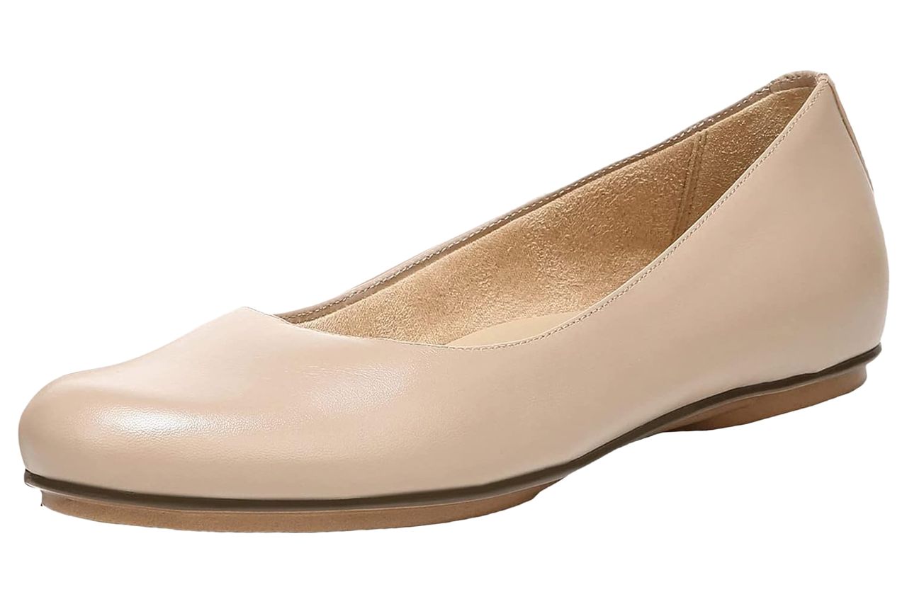 Naturalizer Women's H3385lg Credit: Amazon