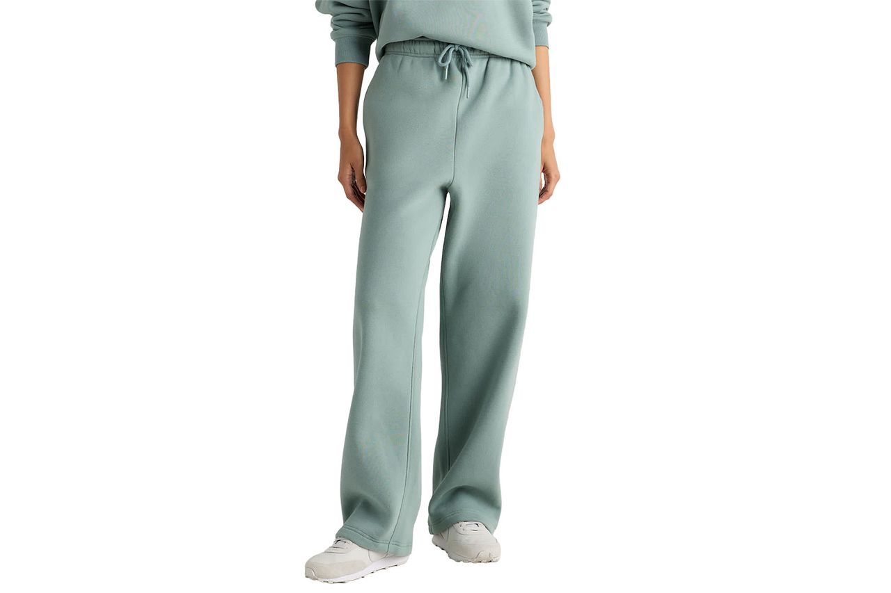 organic cotton everday fleece straight Credit: Quince