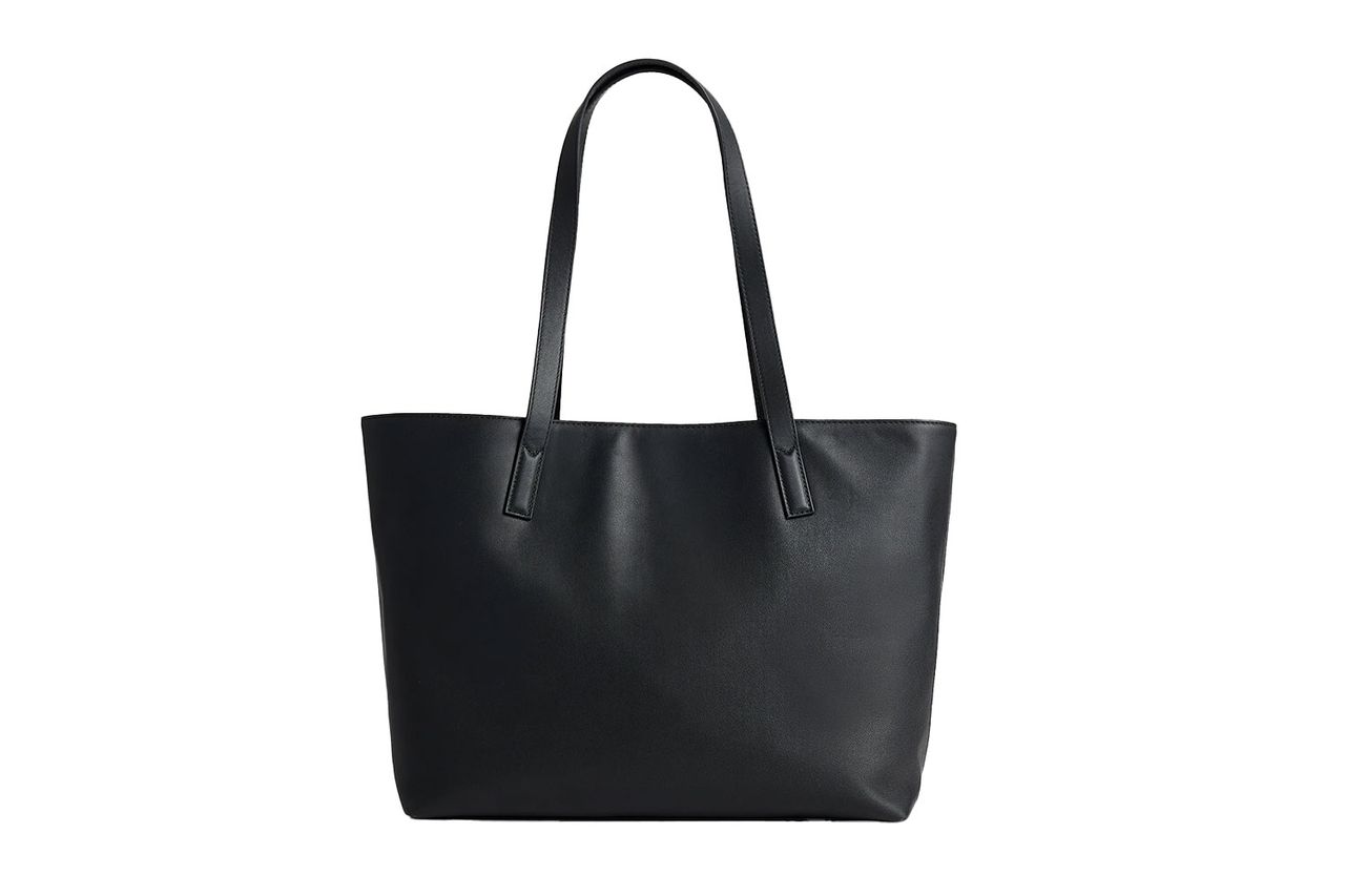 quince Classic Italian Leather Tote Credit: Quince