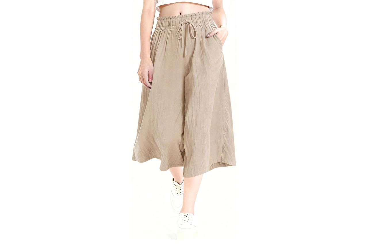 Rapbin Wide Leg Capri Pants for Women Gingham Striped Culottes Flowy Elastic Waist Cropped Palazzo Pants with Pockets Credit: Amazon