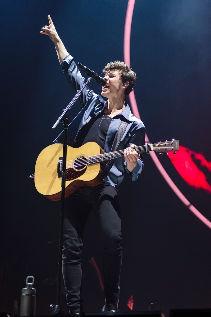 Shawn Mendes Performs In London