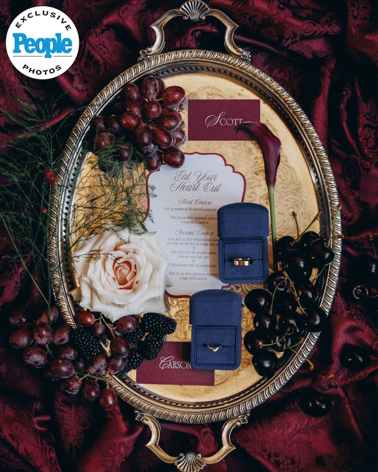 Scott Michael Foster and Carson Fagerbakke Wedding Scott Michael Foster and Carson Fagerbakke’s wedding ringsCredit: Tatiana Tarasovskaya Studio