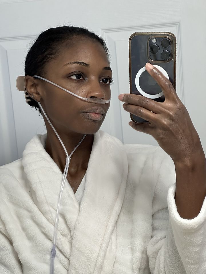 Doctor’s Dismissed Teen’s Troubled Breathing For Asthma. 6 Years Later She Gets Terminal Lung Diagnosis Erica Deazsa.Credit: Erica Deazsa