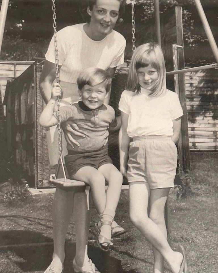 1967--Charles spencer images with Princess diana Charles Spencer with his sister Princess Diana and their mother, Frances, in 1967.Credit: The Spencer Family