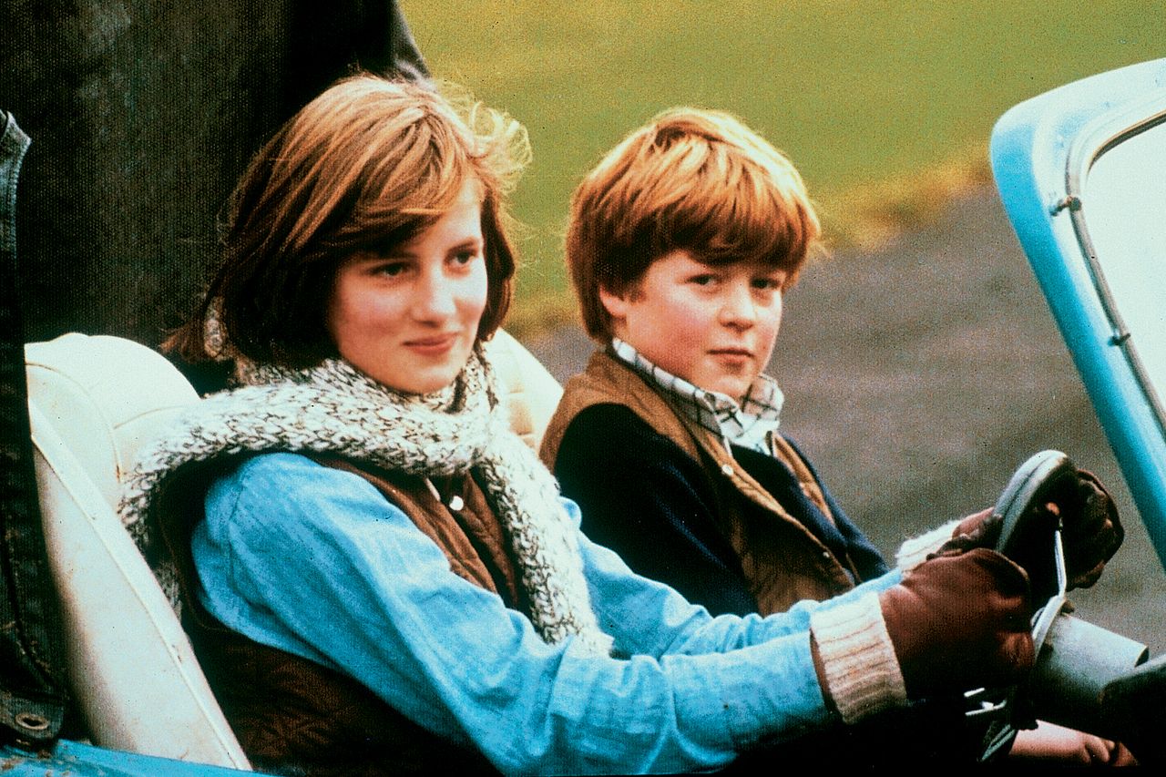 Future Princess of Wales, Diana Spencer (L, at about age 14), w. her brother Charles (R) sitting in automobile at Althorp Princess Diana (around age 14) and Charles Spencer (around 11) at Althorp in an undated photo.Credit: The Spencer Family