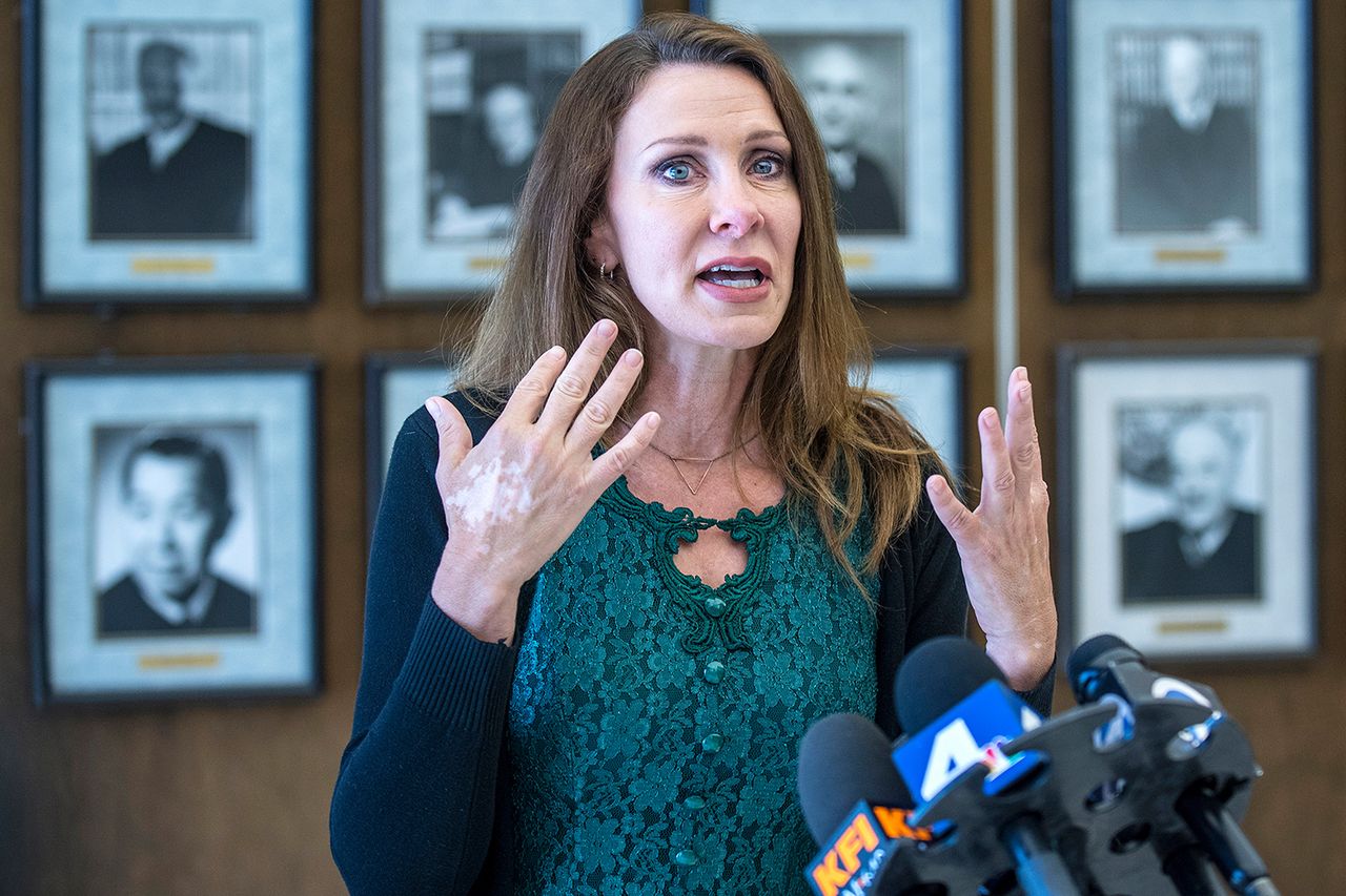 Survivor Jennifer Asbenson of Palm Springs, speaks during a news conference following a death sentence recommendation by a jury for Andrew Urdiales, an eight time serial killer for killing five women in Orange, Riverside and San Diego counties Jennifer Asbenson at a press conference in 2018Credit: Mark Rightmire/Orange County Register via Getty