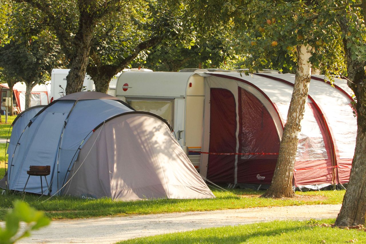 The caravan and tent used by Saad al-Hilli and his familyCredit: Chris Ison/PA Images via Getty