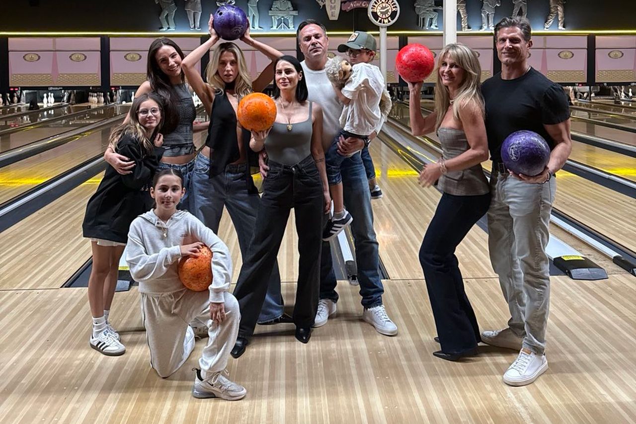 Ashley Earle with her family in November 2024.Credit: Ashley Earle/Instagram