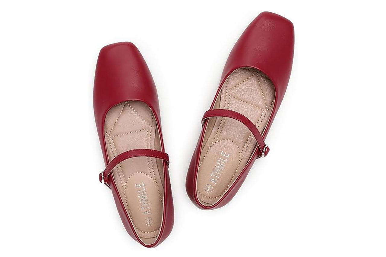 Athmile Women's Mary Jane Shoes Ballet Flats Credit: Amazon