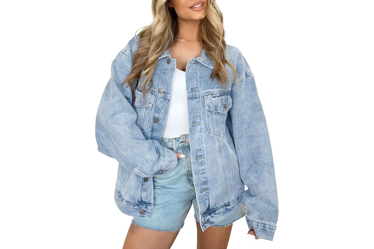 AUTOMET Women's Button Down Oversized Jacket Credit: Amazon