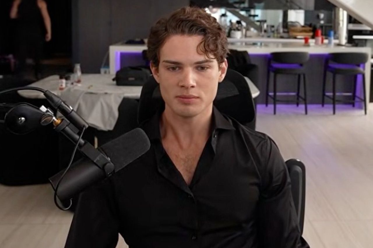 'Looksmaxxing' Influencer Clavicular Says 'I ain't going to be doing any more substances for a little while Braden Peters, also known as ClavicularCredit: Clavicular Live/YouTube