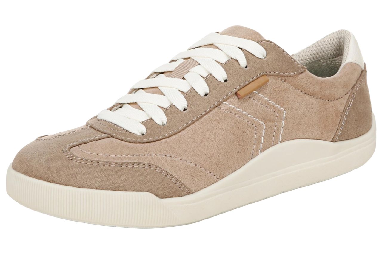Dr. Scholl's Be True Court Inspired Shoes Credit: Amazon