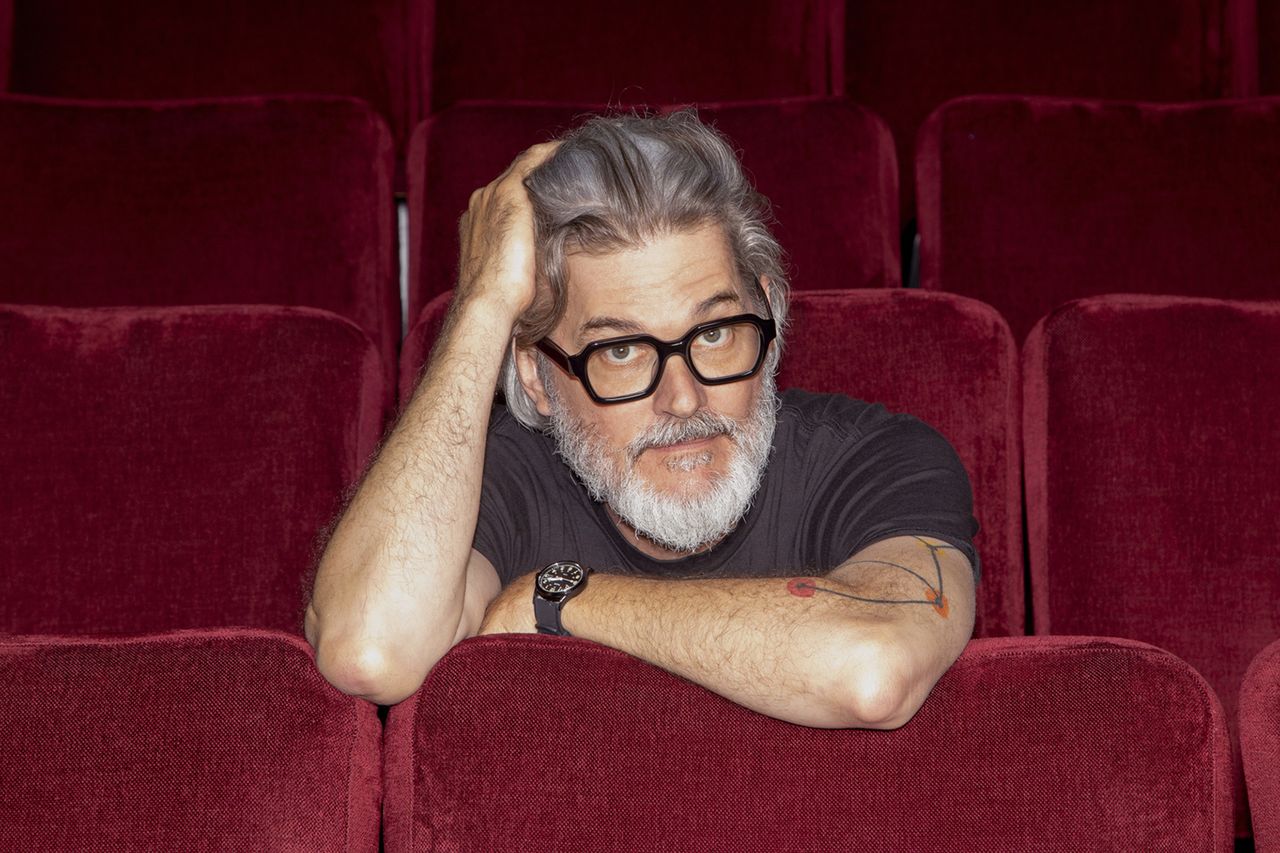 Mo Willems author photo Mo Willems author photoCredit: Hidden Pigeon Company