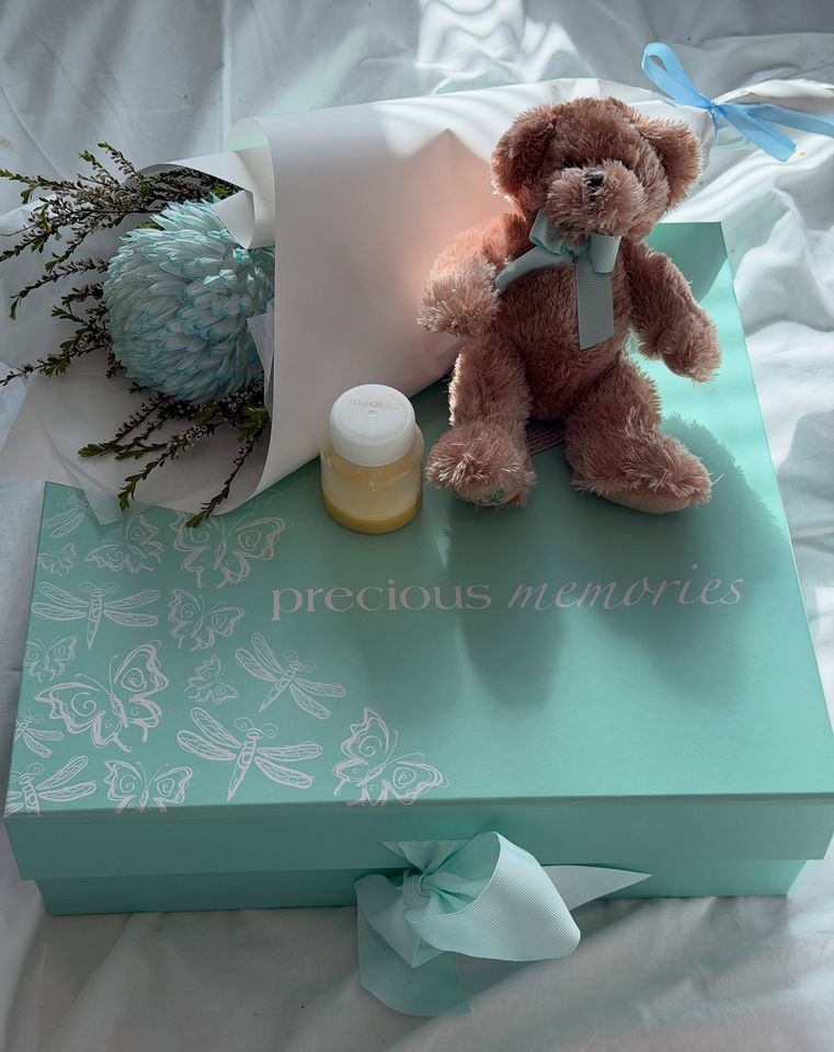 Ex on the Beach star Pala Negara announces death of her newborn son Pala Negara and Chris Hunter announce death of their newborn son, HarmonyCredit: Pala Negara/Instagram