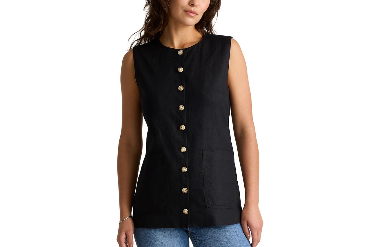 Quince 100% European Linen Longline Vest Credit: Quince