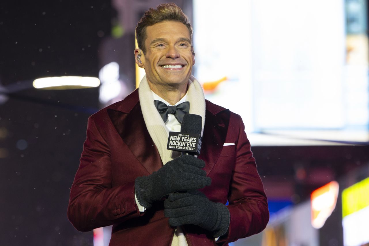 DICK CLARK’S NEW YEAR’S ROCKIN’ EVE WITH RYAN SEACREST 2026 - RYAN SEACREST Ryan Seacrest on ‘Dick Clark’s New Year’s Rockin’ Eve with Ryan Seacrest’Credit: ABC/Jeff Neira