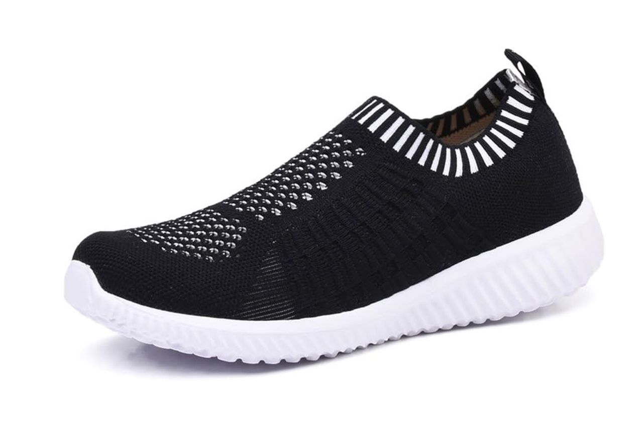 tiosebon Slip On Sneakers Credit: Amazon