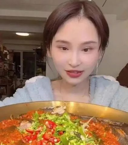 Yingying, born Chen ZiyiCredit: Kuaishou